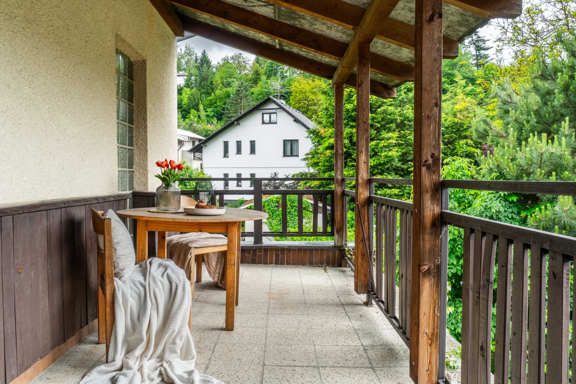 Prodej rodinného domu 225 m², pozemek 962 m², Hradištko-Pikovice