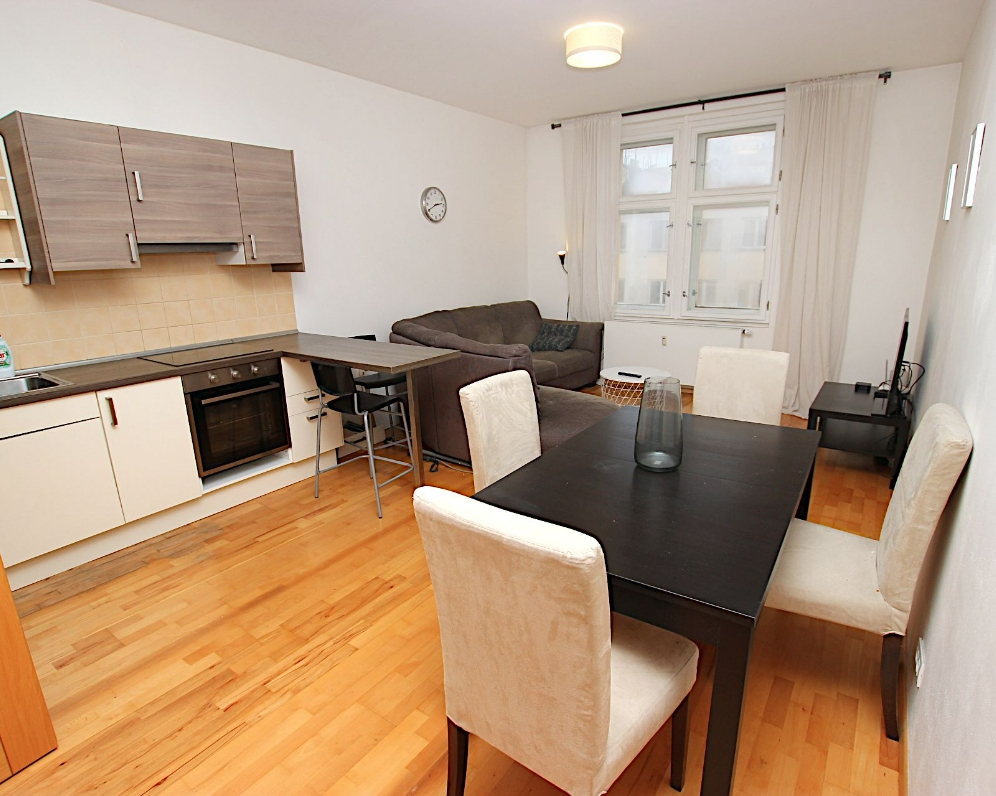 Pronájem 2+kk, 60 m², Korunní ul., Praha 10 - Vinohrady